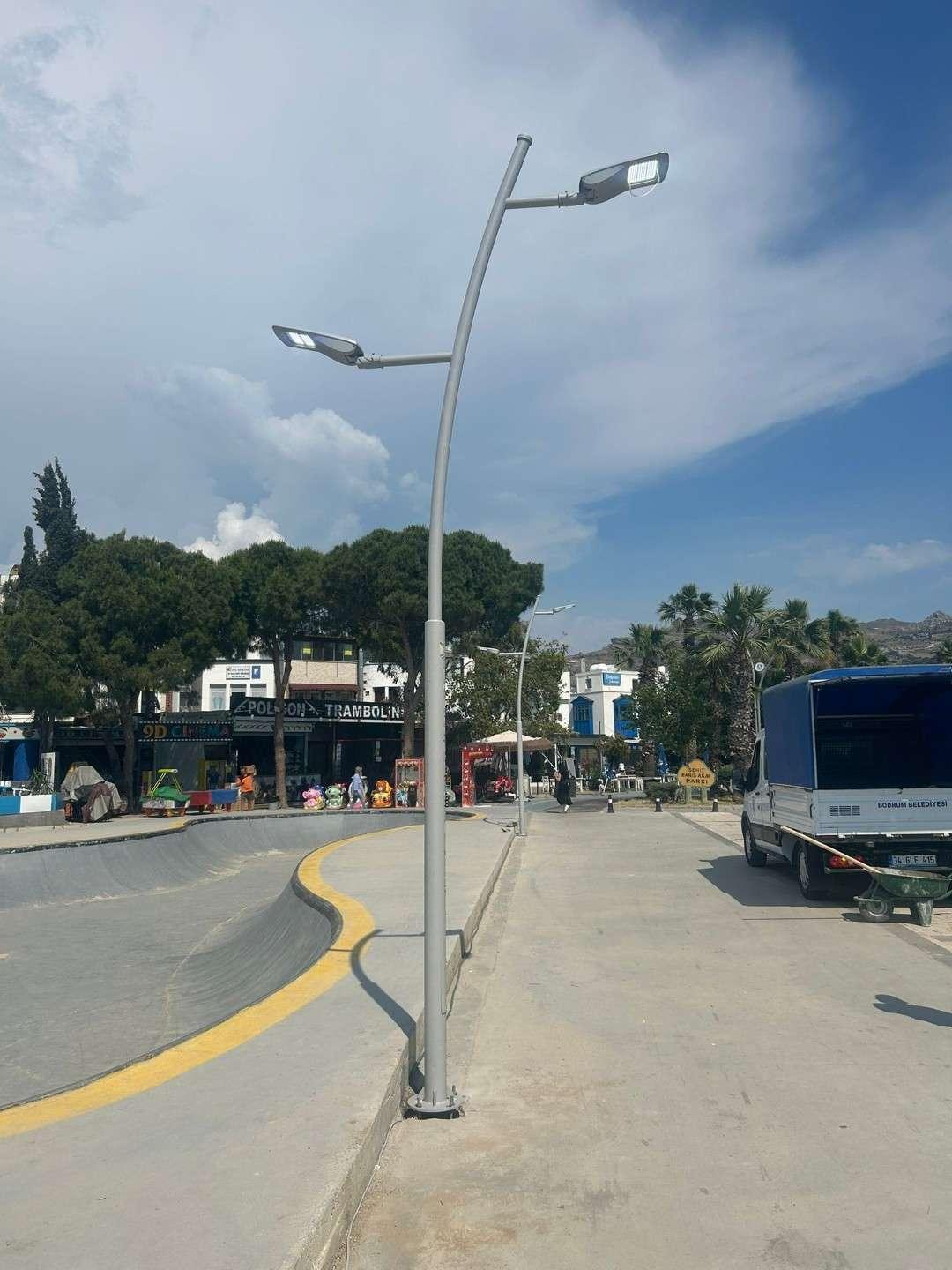 Bodrum’da sokak lambaları yenileniyor 