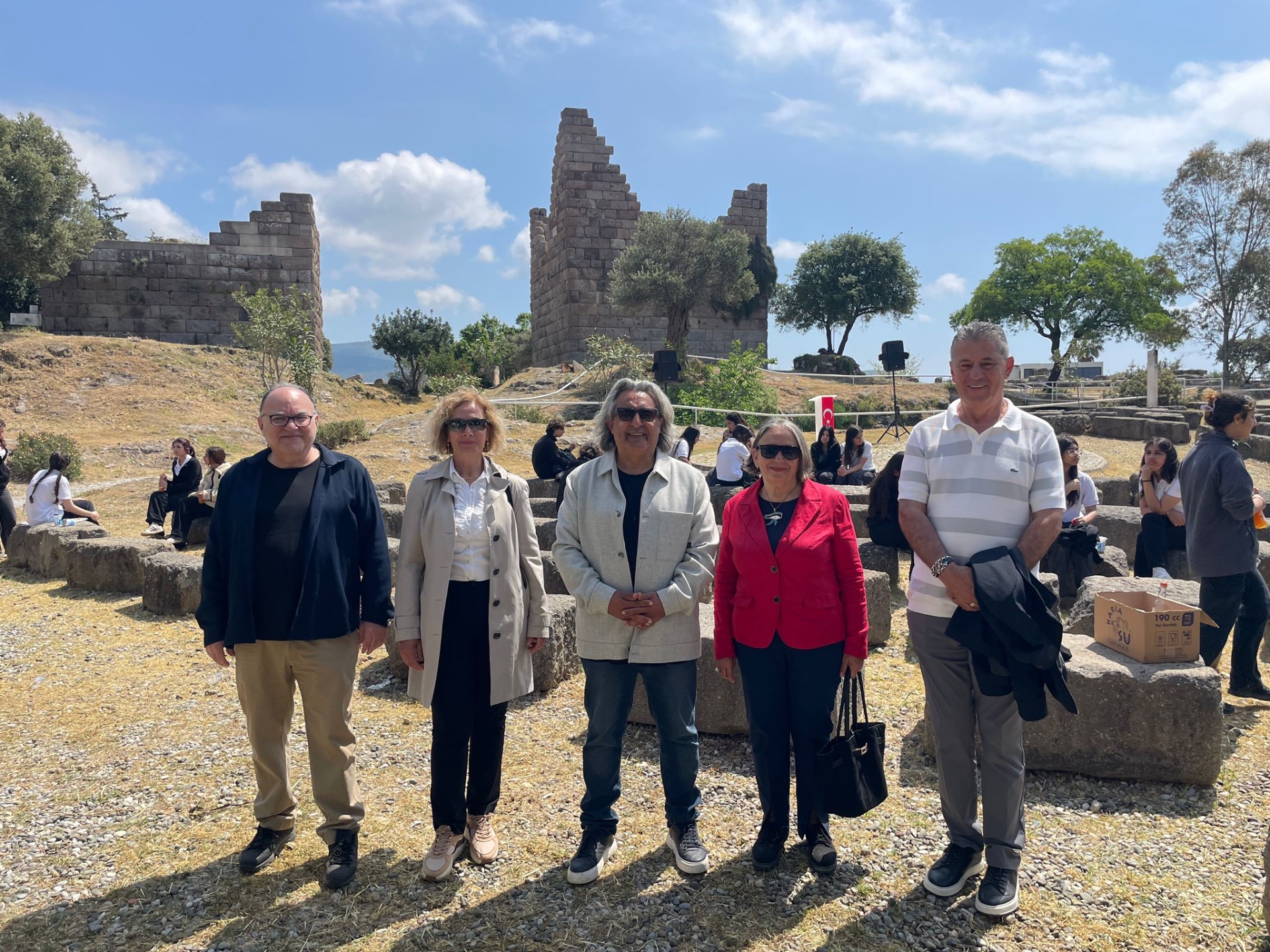 Akademia Vakfı’nın gün yüzüne çıkardığı Halikarnassos Surları’nda Turizm Haftası kutlandı 
