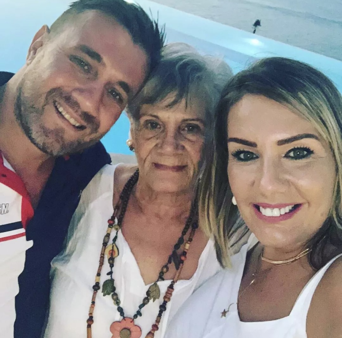 Gazeteci Alp Arbak’ın Acı Günü: Annesi Ayşe Benal Eriç Arbak Hayatını Kaybetti