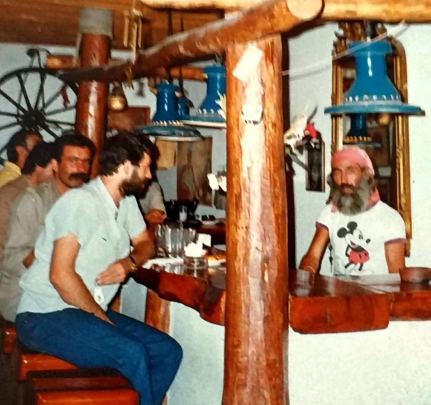 Bodrum’un tanınan isimlerinden “Papaz Aykan” lakaplı Aykan Er hayatını kaybetti