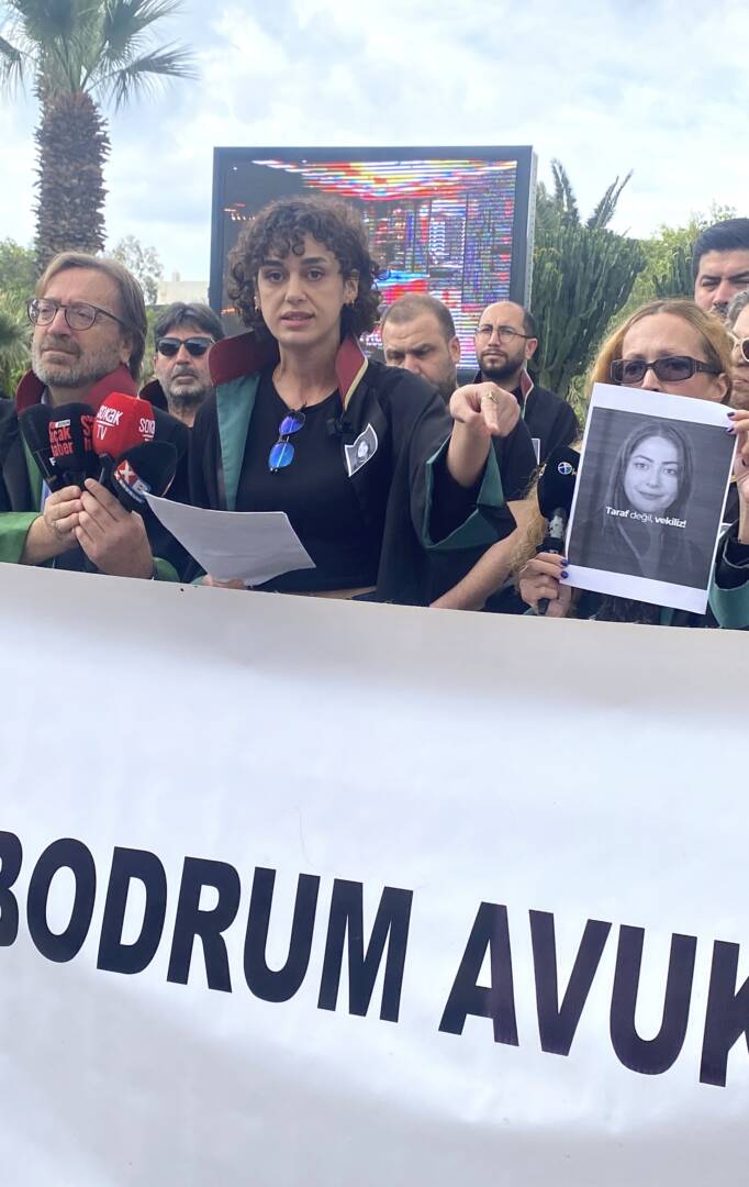 Bodrum Avukatları Şiddete Karşı Ses Yükseltti: ‘Savunma Susmadı, Susmayacak’