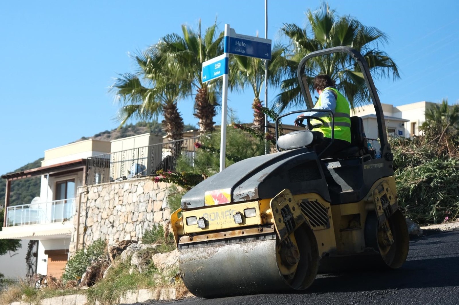 Bodrum Belediyesinden Üstyapı Çalışmaları