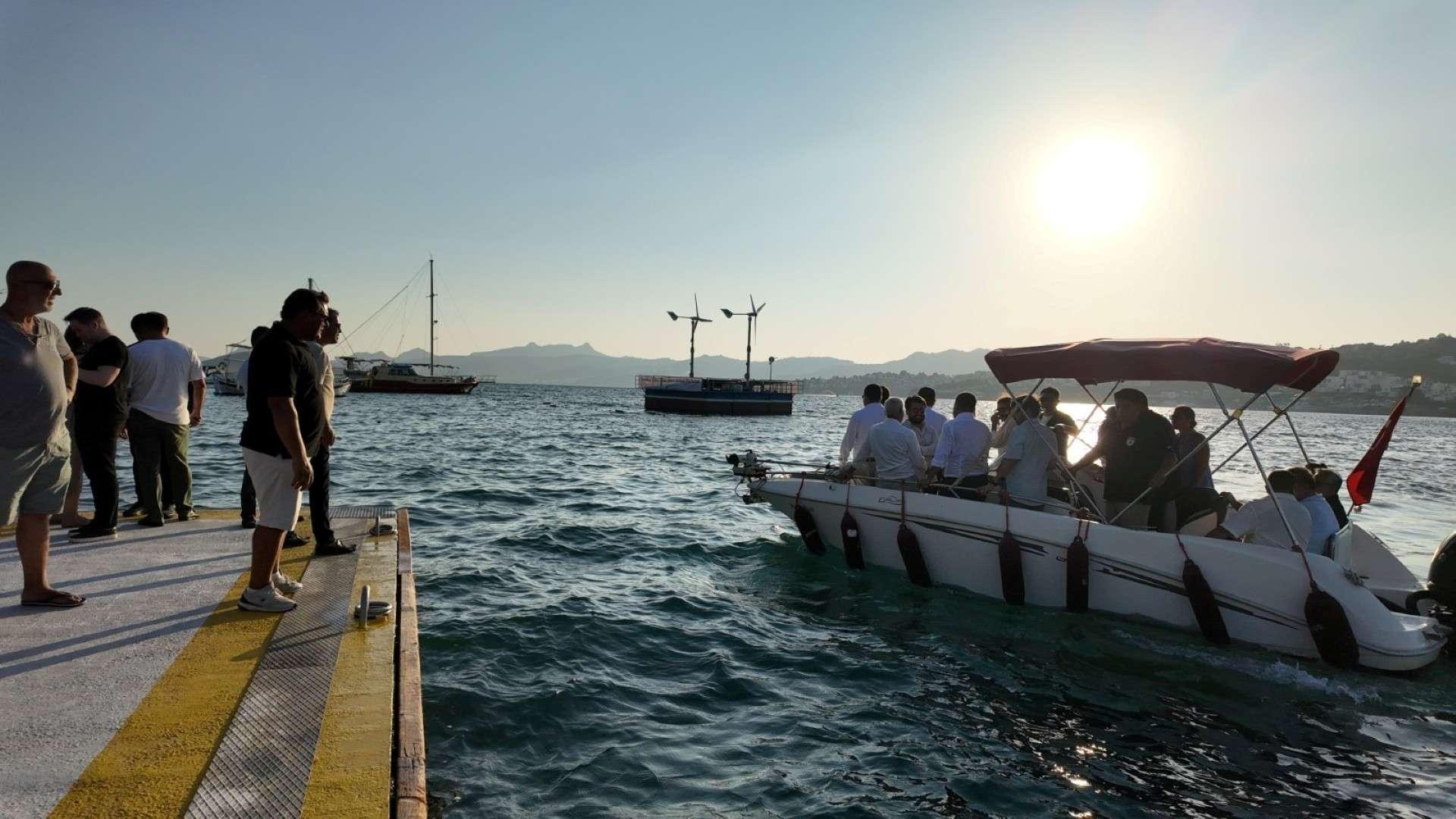 BODRUM BELEDİYESİNDEN BİR İLK: YÜZER DENİZ SUYU ARITMA PLATFORMU TANITILDI