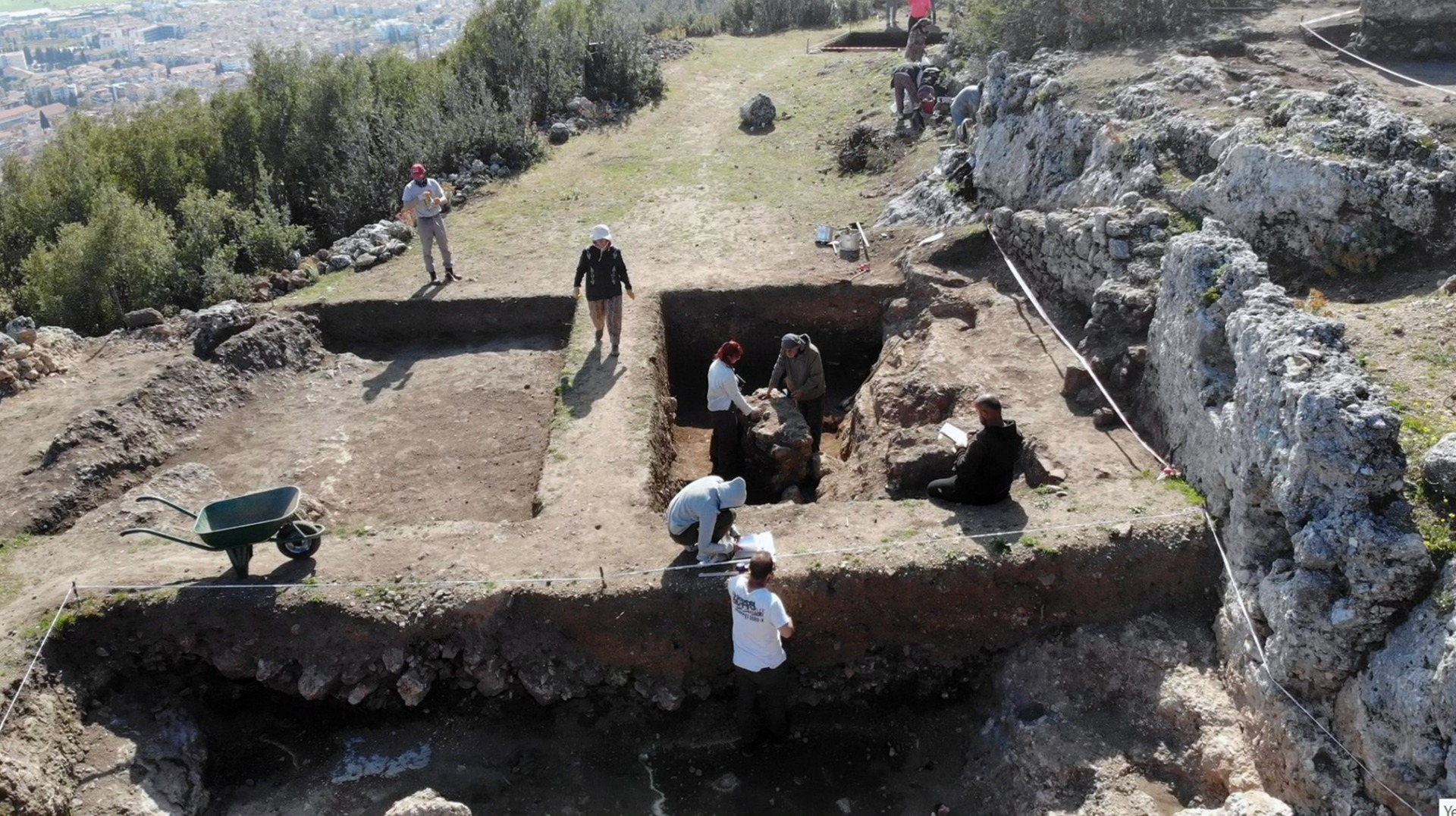 Mobolla'da 4 bin 500 yıllık yaşamın izleri gün yüzüne çıkıyor