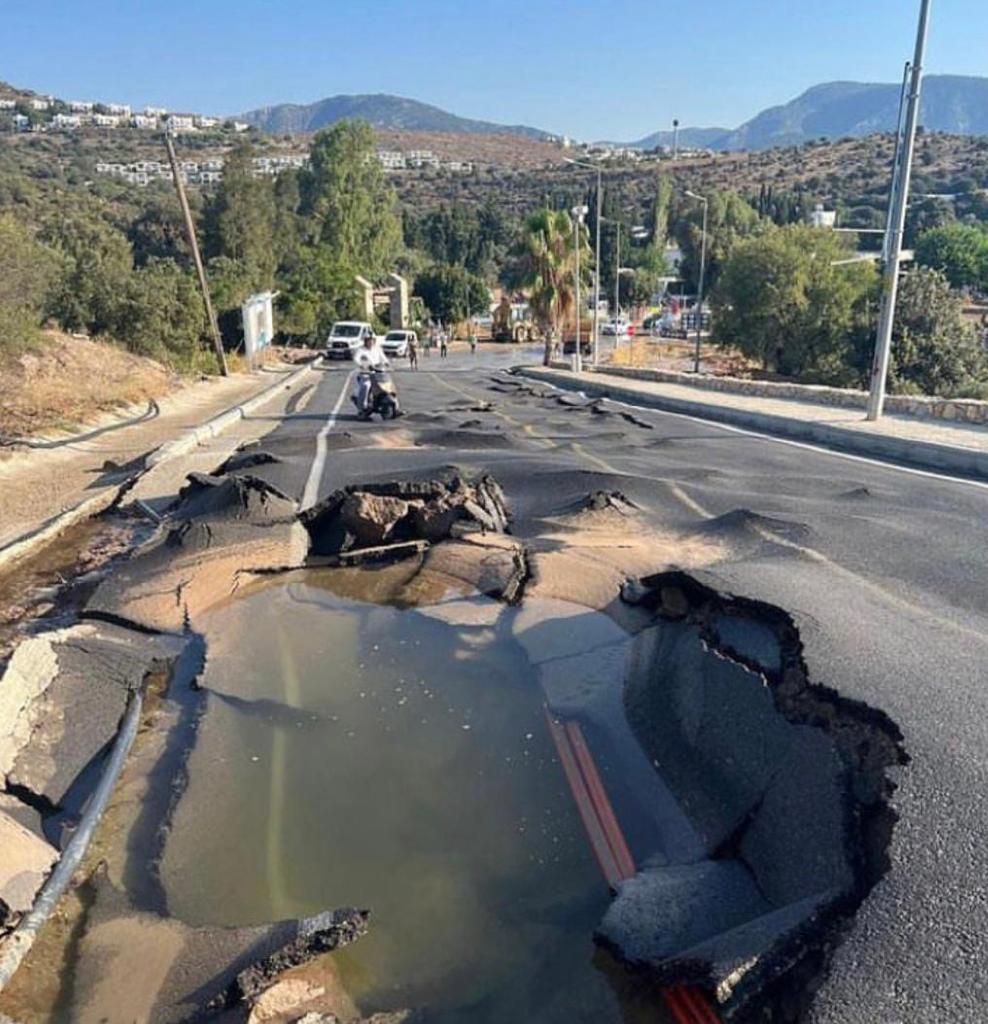 ‘Bodrum’da trafik kaosu’ Duyan var mı???