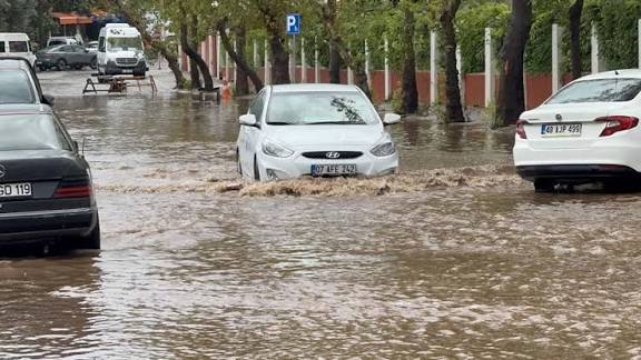 Muğla’da Kuvvetli ve Şiddetli Yağış Uyarısı