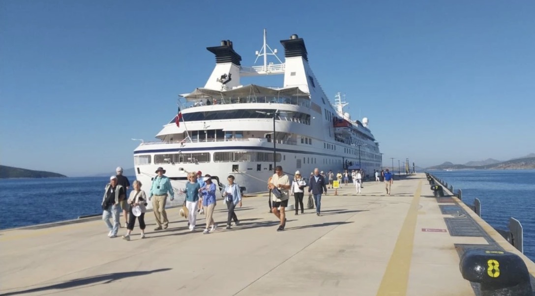 Kruvaziyer turizmi hareketlendi: Bodrum’a 274 turist geldi